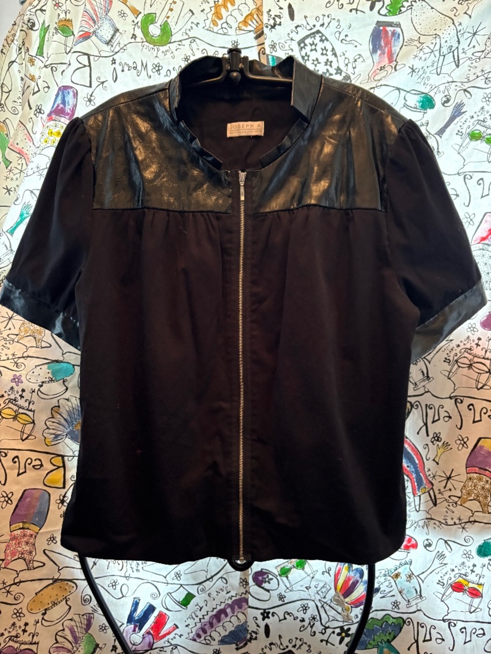 Joseph A shirt short sleeve zip front blazer.